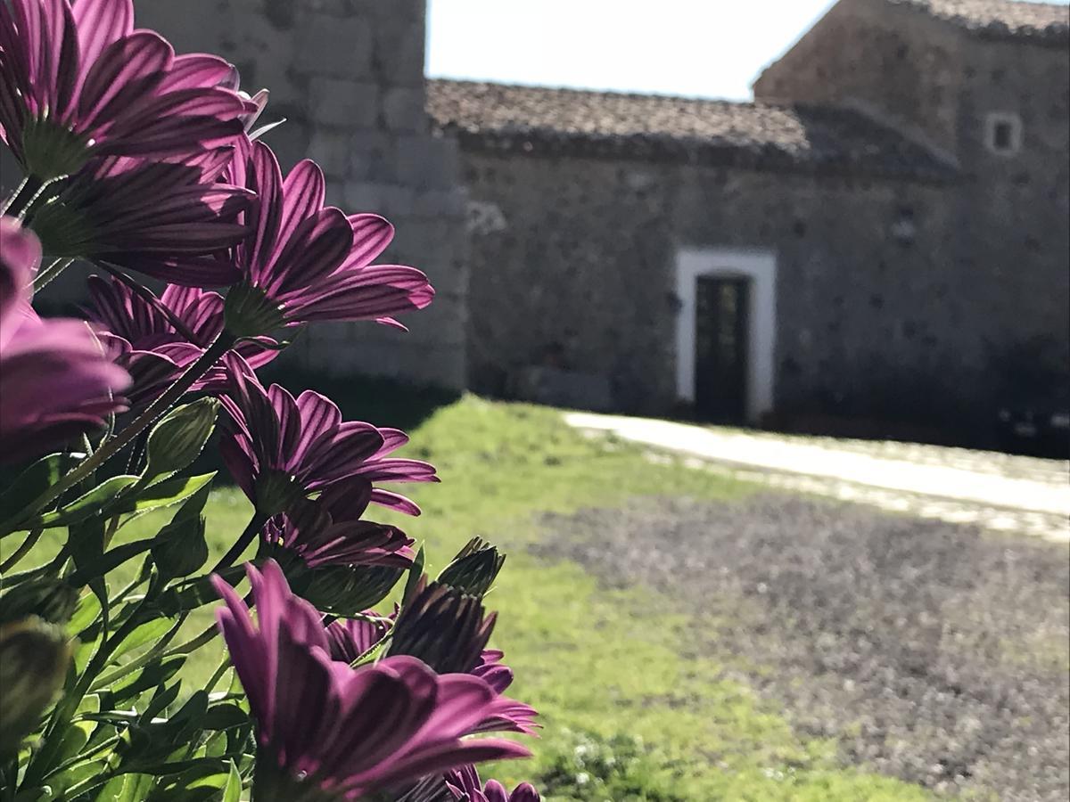 La Ferula Bed and Breakfast Scillato  Exterior foto