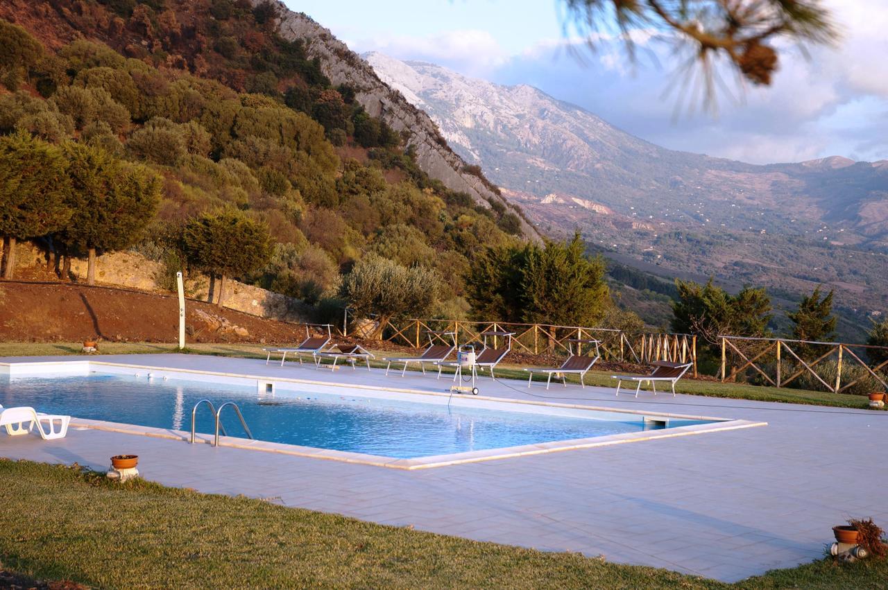 La Ferula Bed and Breakfast Scillato  Exterior foto
